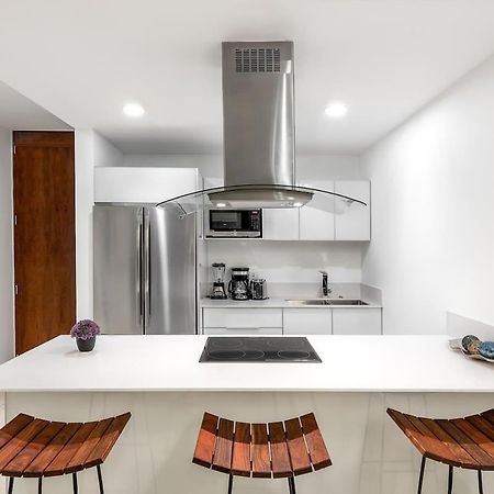 Trendy 1 Bedroom Apartment In Cruz Con Mar Brand New Building Плая-дель-Кармен Экстерьер фото